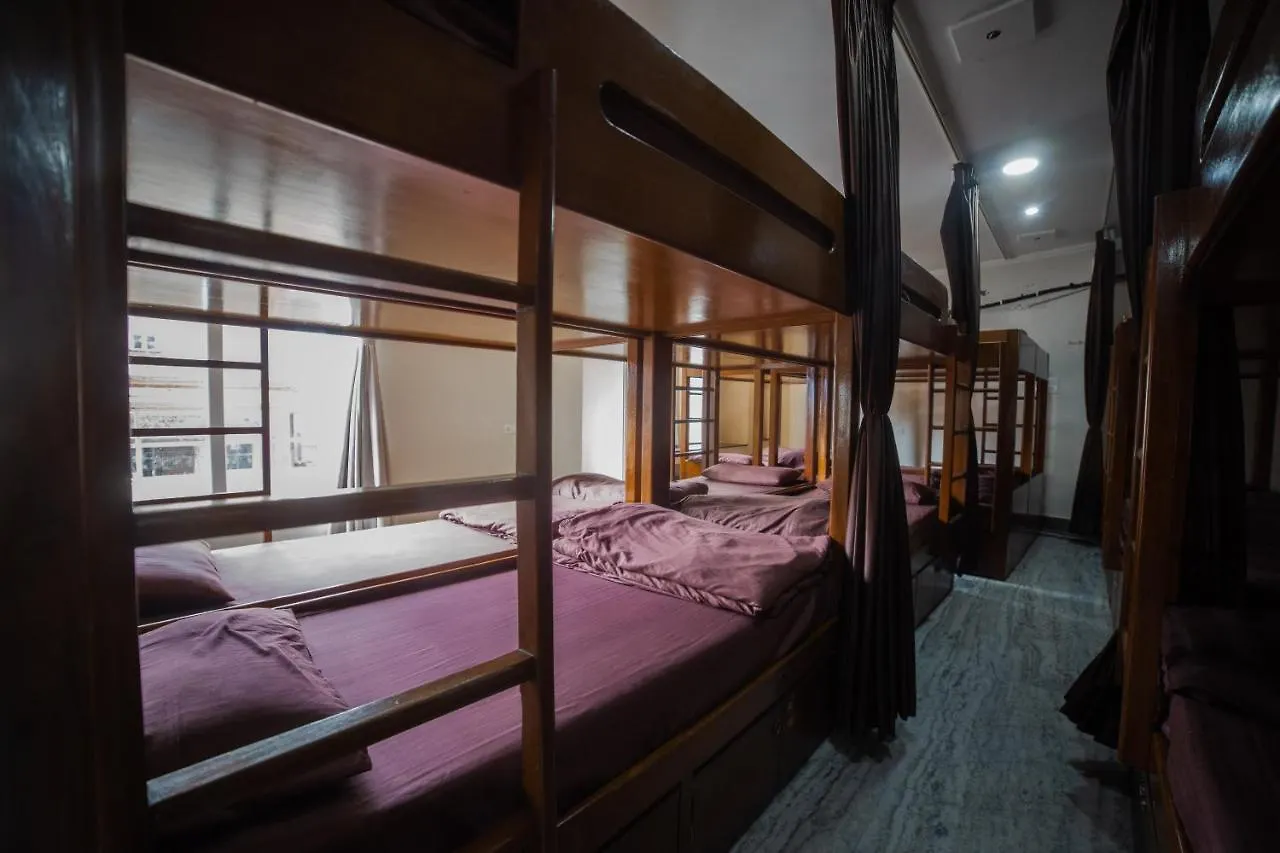 Hostel Pearl Courtyard Dormitory Varanasi