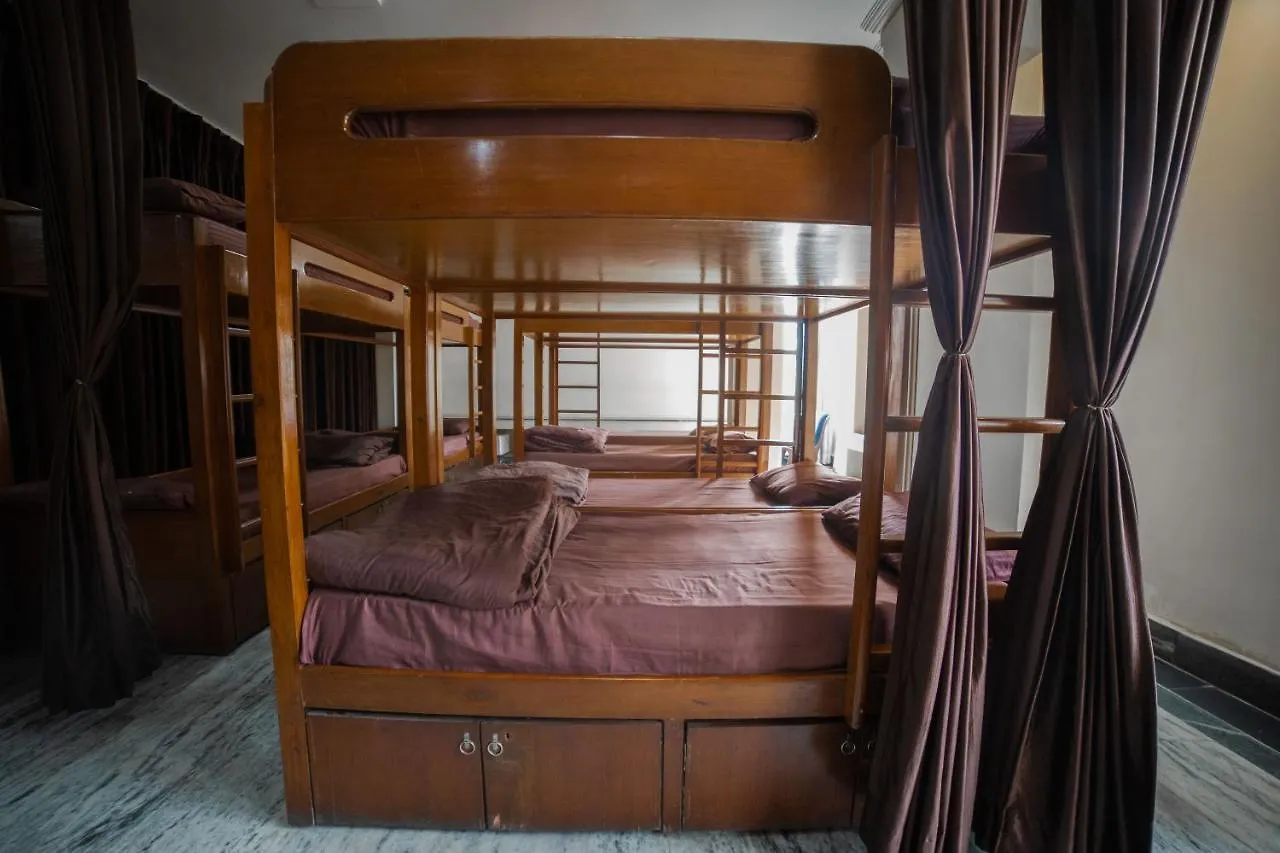 Pearl Courtyard Dormitory Varanasi 0*,  Hindistan