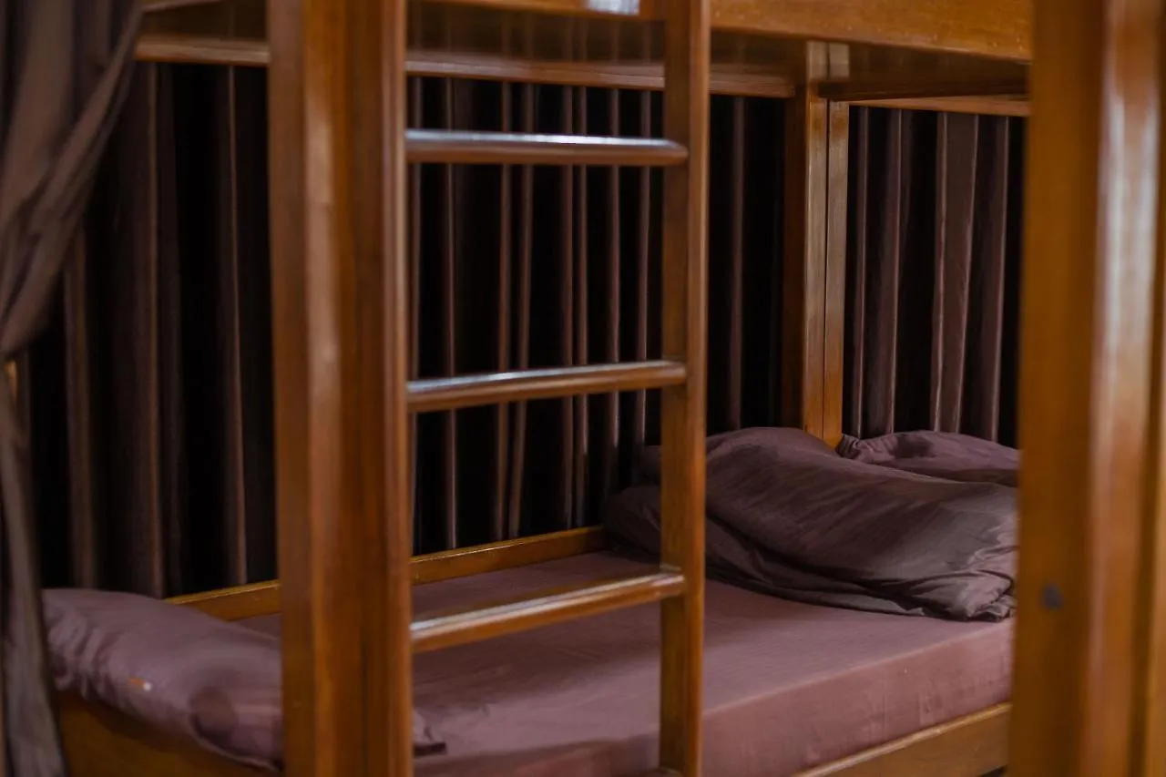 Pearl Courtyard Dormitory Varanasi Hostel