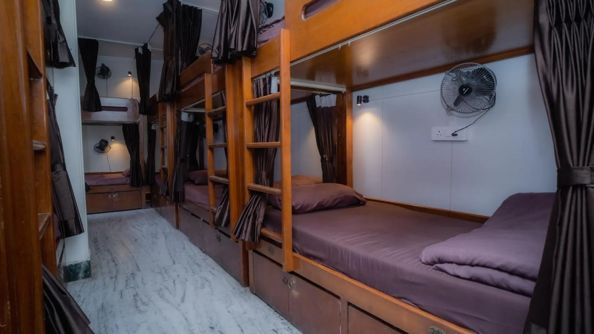 Pearl Courtyard Dormitory Varanasi